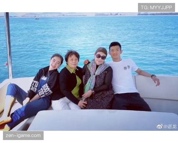 谌龙训练完顺手煮了个面，这自律程度真没谁了